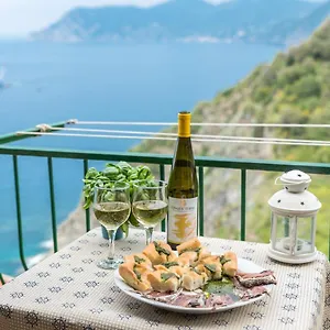 sandra-villa-rooms.hotelitalianriviera.com/